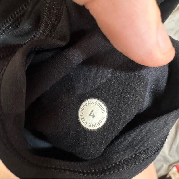 Lululemon Invigorate High-Rise Crop 23" Heritage 365 Camo Deep Coal Multi Size 4 - Picture 12 of 12